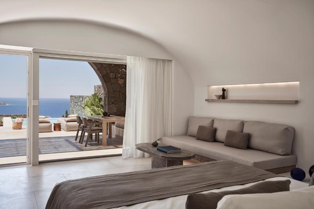 Hideaway Pool Suite, Canaves Oia Epitome, Santorini