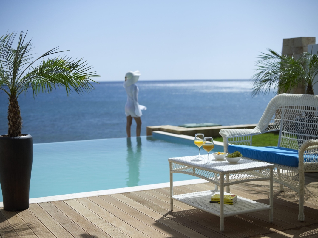 Ambassador Beach Villa With Pool Maisonette, Atrium Prestige