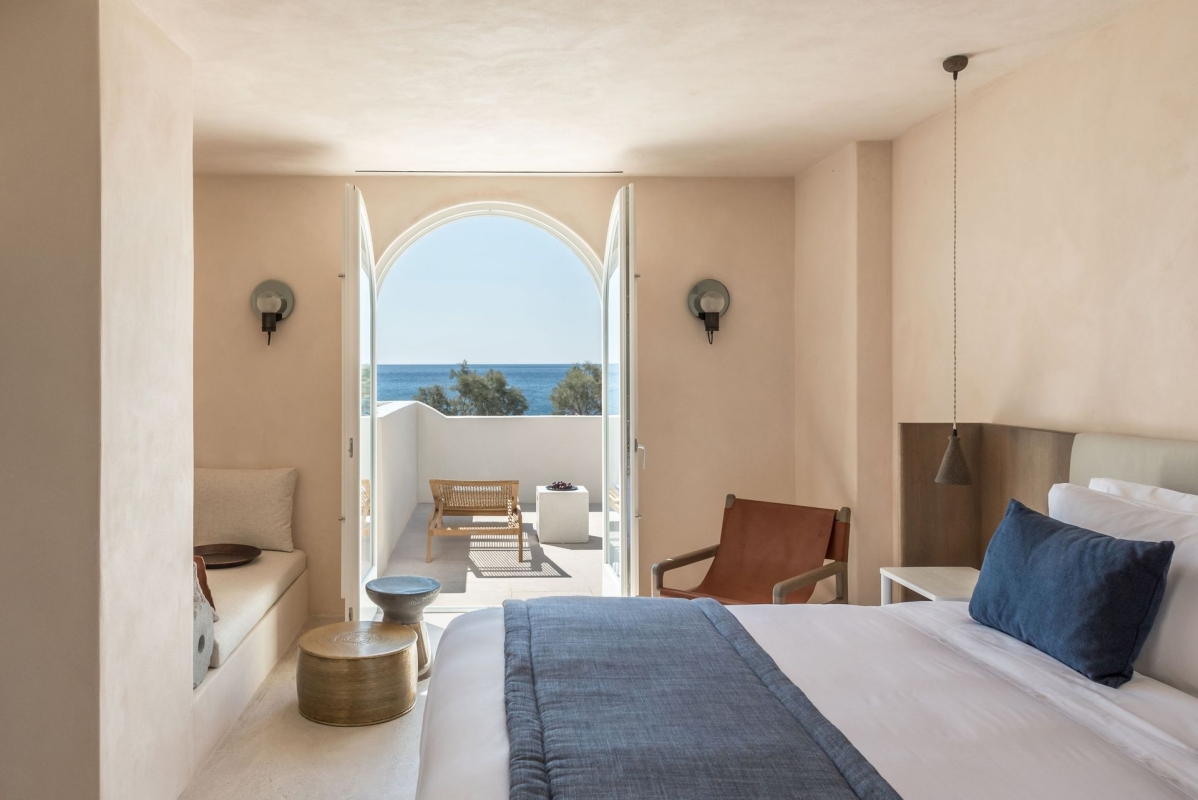 Conte Suite, Istoria Hotel, Santorini