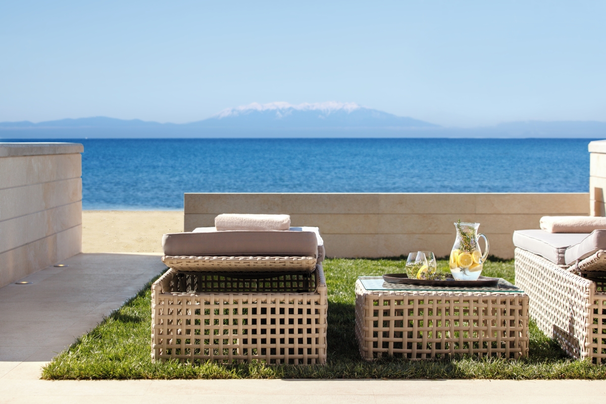 Deluxe Family Suite Private Garden Beach Front, Sani Dunes, Chalkidiki
