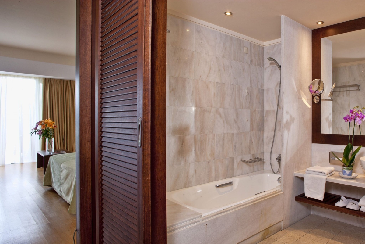 Executive Two Bedroom Suite Sea View, Kontokali Bay Resort & Spa
