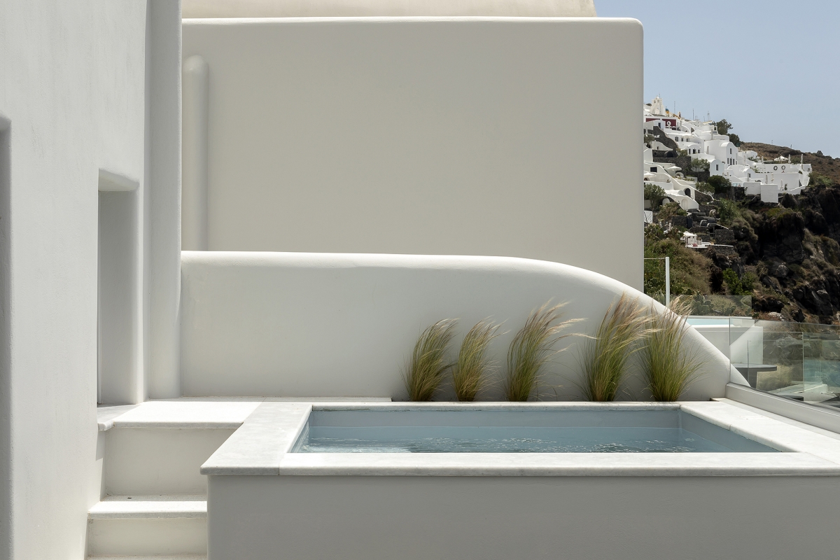 Superior Suite Outdoor Hot Tub Sea View, Hom Santorini, Santorini