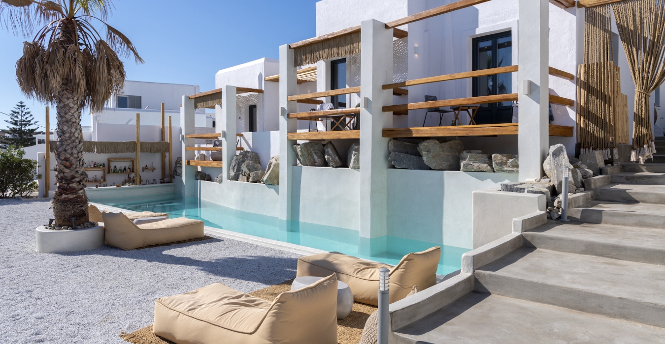 Sandaya Luxury Suites, Paros