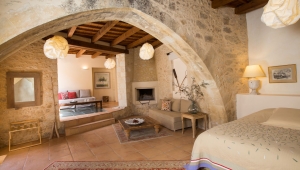 The Olive Mill Superior Suite, Kapsaliana Village Hotel, Crete
